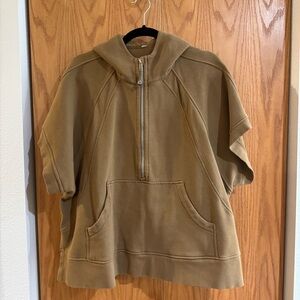 Lululemon short sleeve Scuba tunic M/L